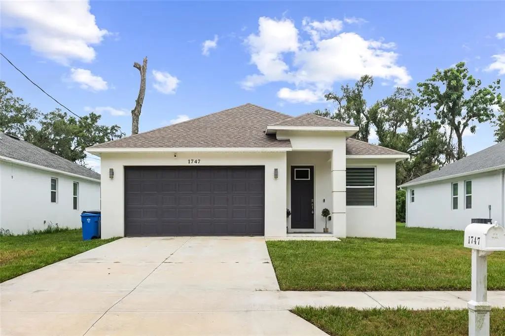 1747 S Oak Street, SEFFNER