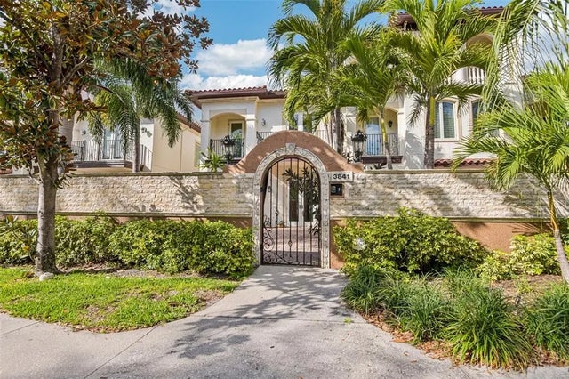 3841 W Azeele Street, TAMPA