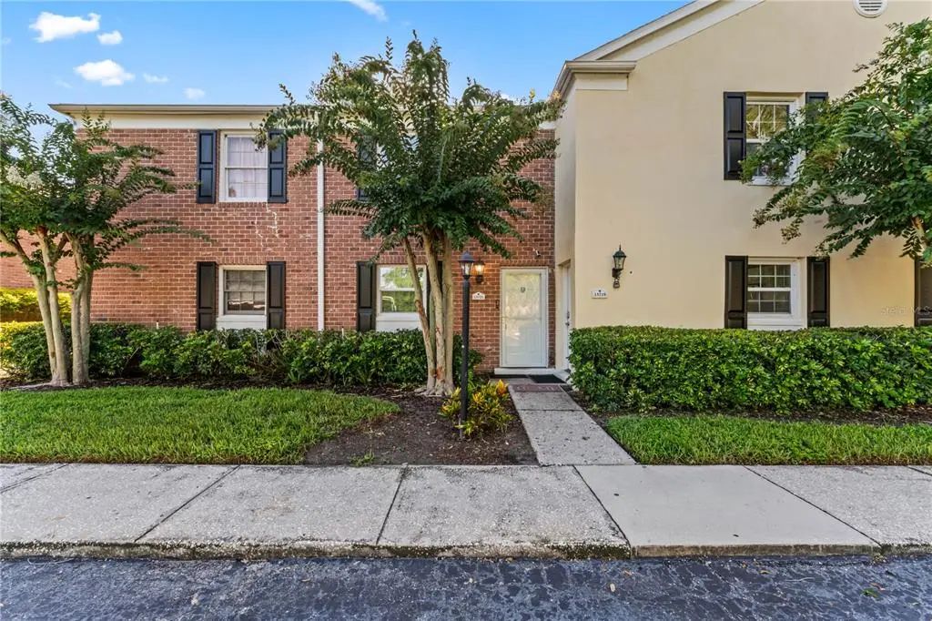 13721 Juniper Blossom Drive 46, TAMPA