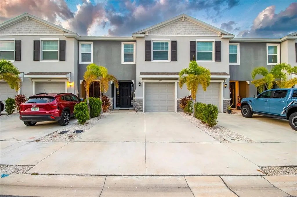 2801 Midnight Pearl Drive, SARASOTA