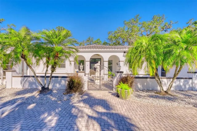 13483 Heritage Way, SARASOTA