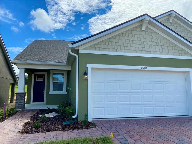 2668 Spider Lily Court, CLERMONT