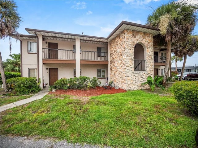 803 Orchid Springs Drive, WINTER HAVEN