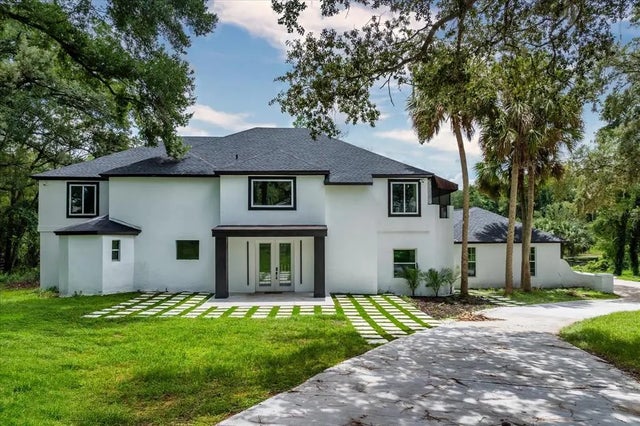 305 Sweetwater Club Circle, LONGWOOD