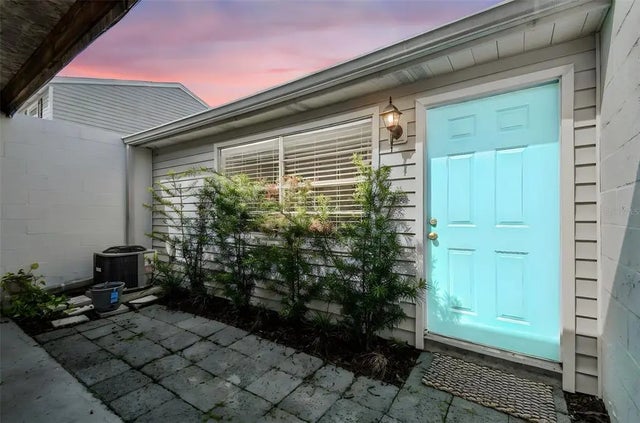 11922 Dietz Drive, TAMPA