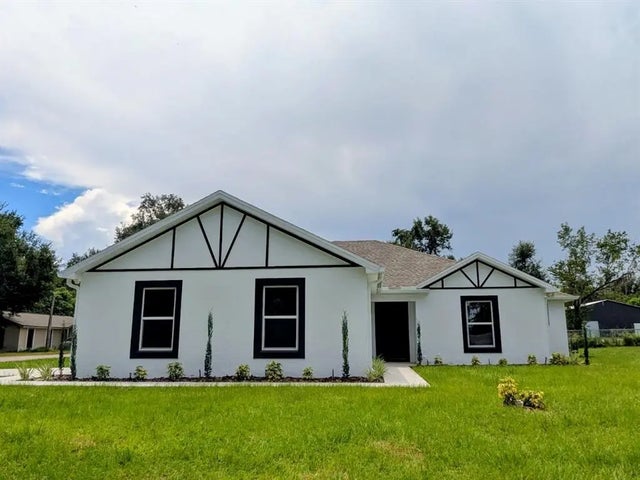 829 Clermont Avenue N, FORT MEADE