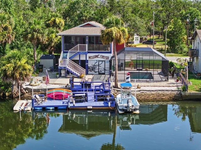 6241 Colony Circle, WEEKI WACHEE