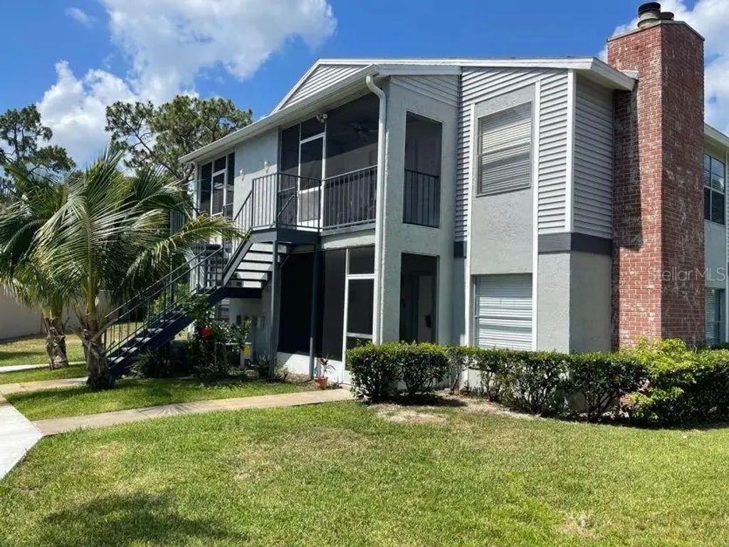 1004 Northlake Drive 1004, SANFORD