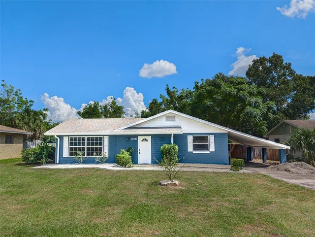 830 N Sunset Drive, MOUNT DORA