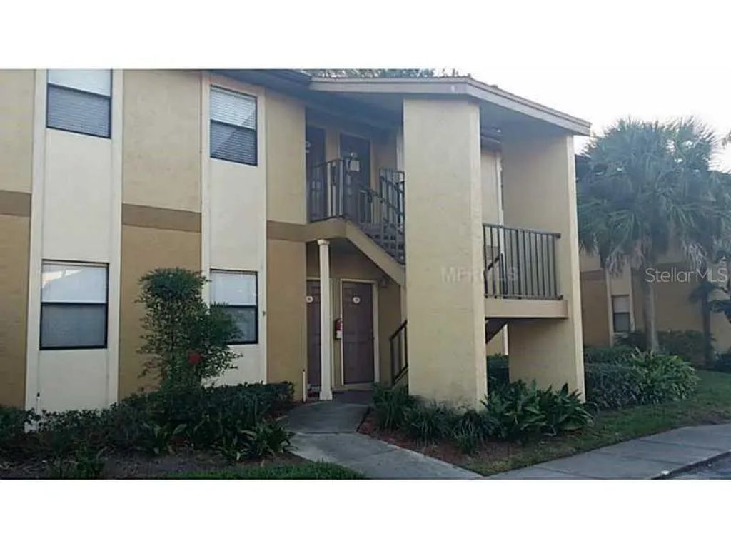 10160 Sailwinds Boulevard S 206, LARGO