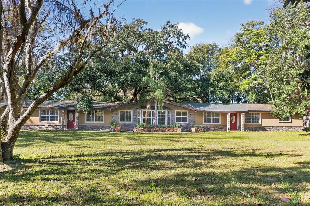 17220 Estes Road, LUTZ