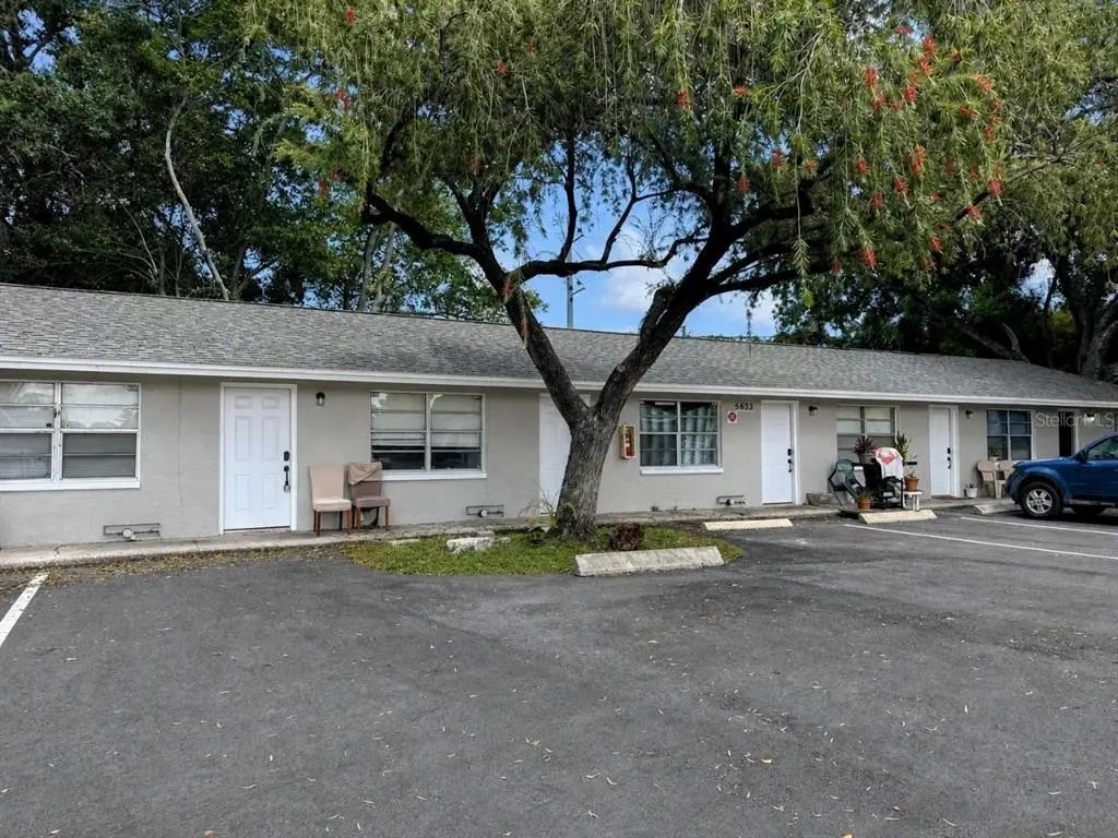 5633 Crissman Drive N C3, ST PETERSBURG