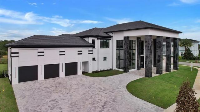 1002 Coyote Creek Way, REUNION