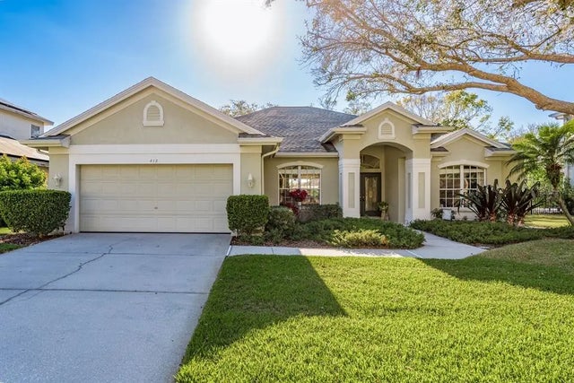 412 Pinewood Drive, OLDSMAR
