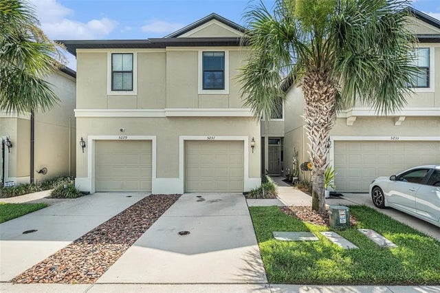 5231 Bay Isle Circle, CLEARWATER