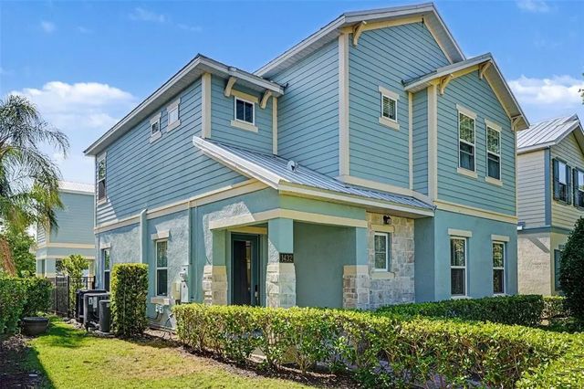 1432 Reunion Boulevard, REUNION
