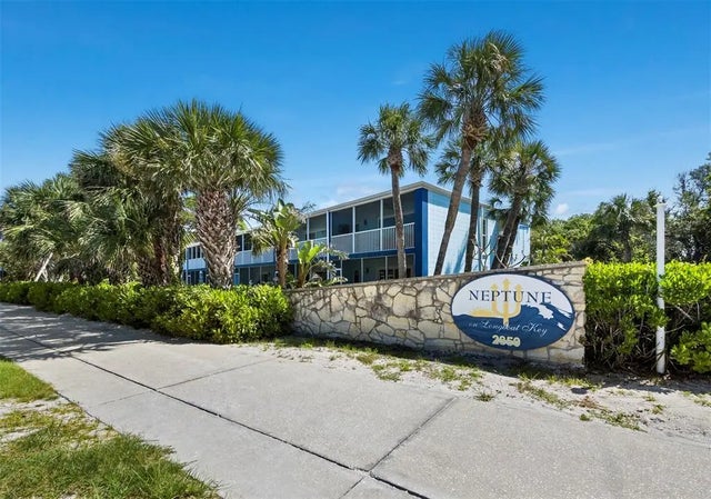 2850 Gulf Of Mexico Drive 2, LONGBOAT KEY