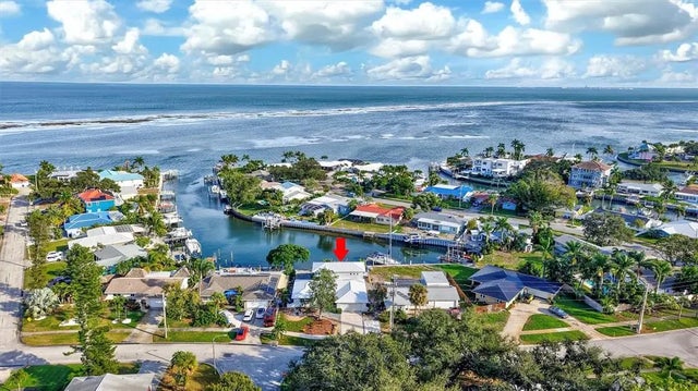 4400 Beach Drive Se, ST PETERSBURG