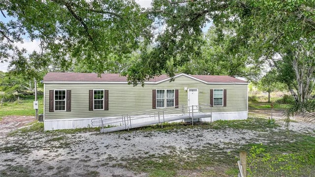 9827 Se Hoth Road, ARCADIA