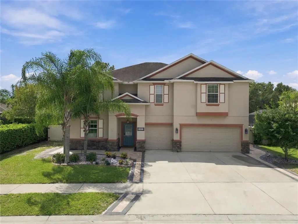 13856 Crest Lake Drive, HUDSON