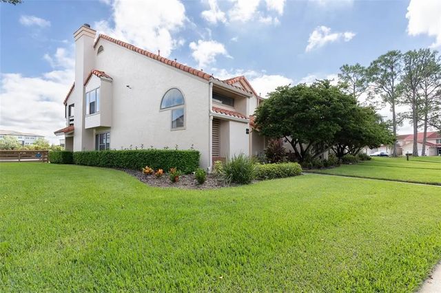 1905 Garden Lake Drive, WINTER HAVEN