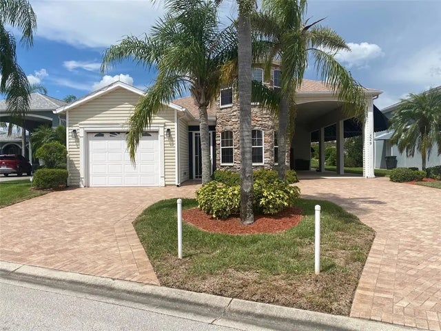 529 Meandering Way, POLK CITY