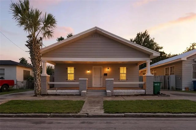 1303 E 26th Avenue, TAMPA