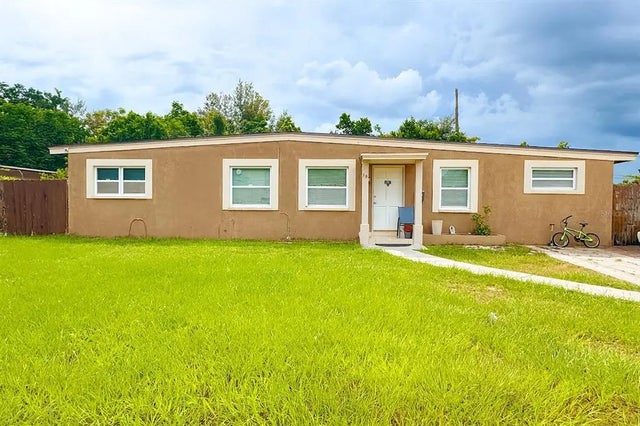 36 Areca Drive, ORLANDO
