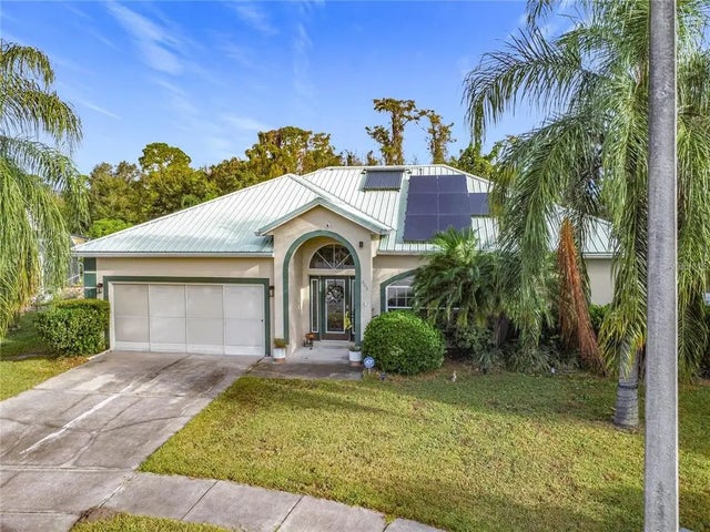 603 Pinehurst Court, KISSIMMEE