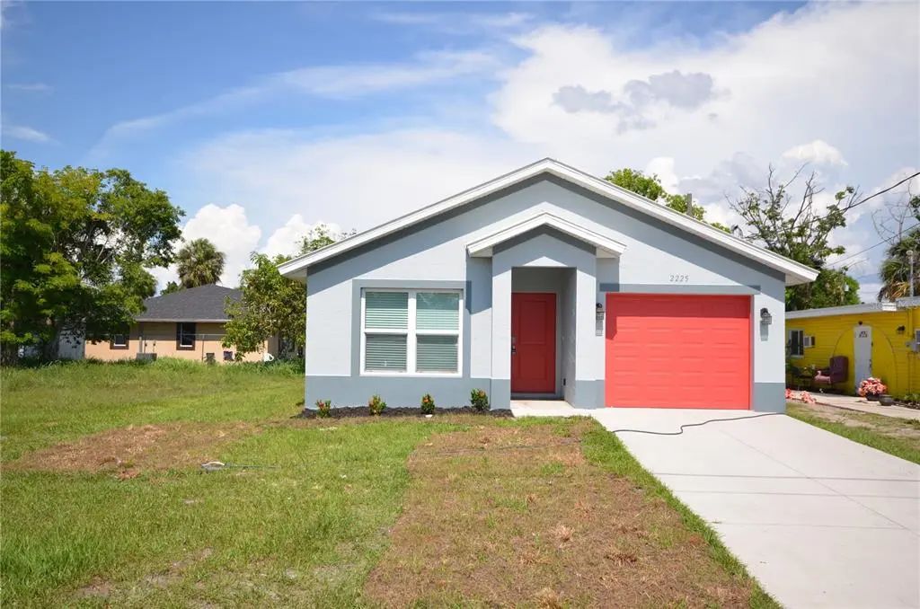 2225 Carver Avenue, FORT MYERS
