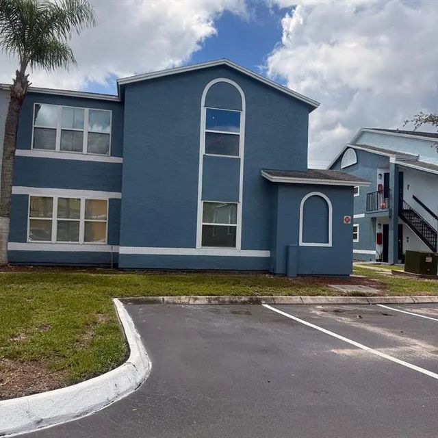 5785 Gatlin Avenue 718, ORLANDO