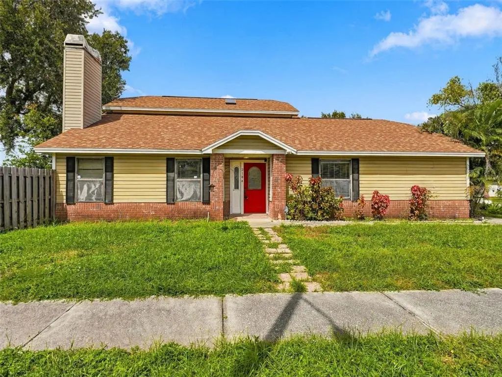 2184 Springrain Drive, CLEARWATER