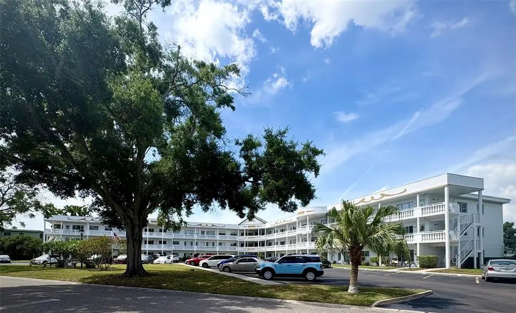 2428 Columbia Drive 36, CLEARWATER