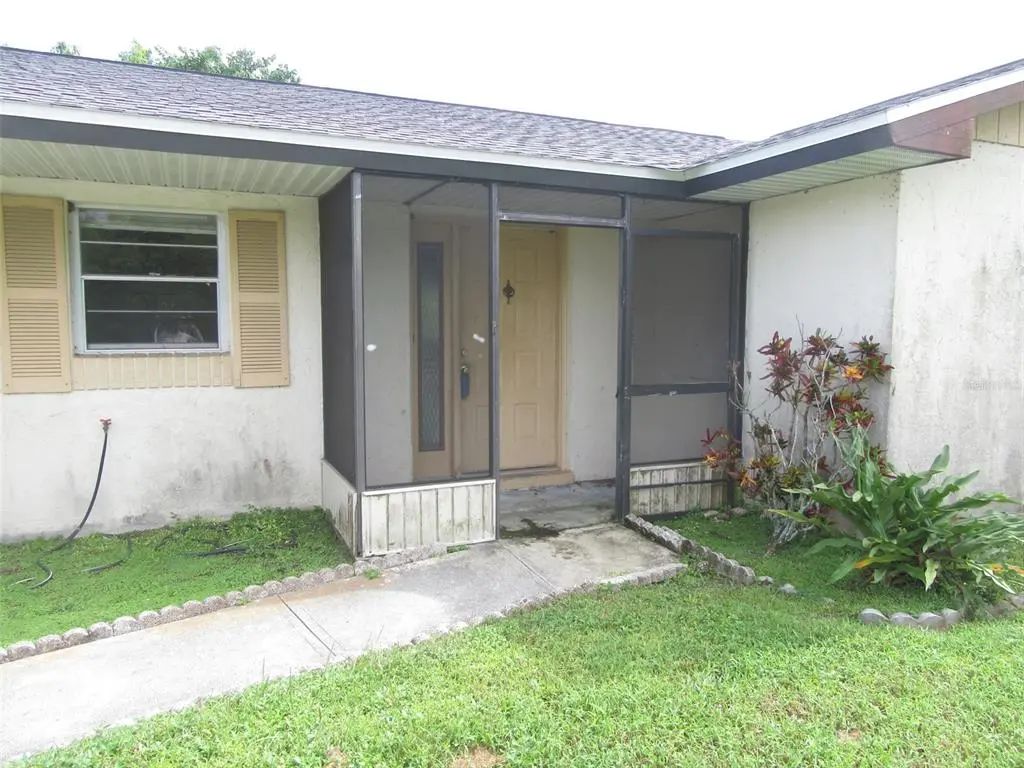 2256 Lion Terrace, PORT CHARLOTTE