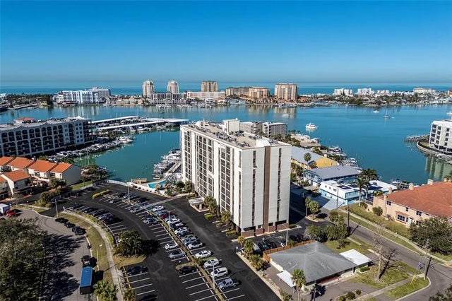 255 Dolphin Point 903, CLEARWATER BEACH