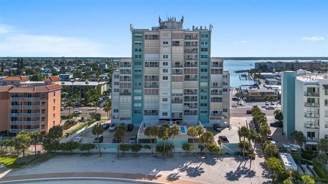 11000 Gulf Boulevard 702, TREASURE ISLAND