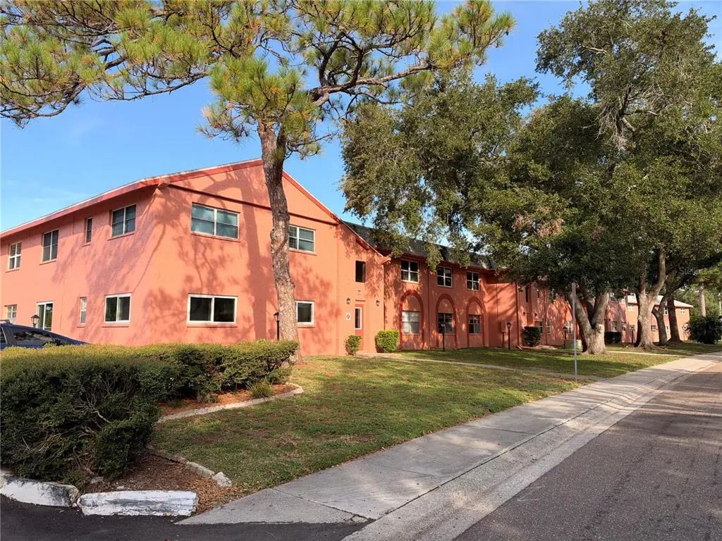 251 Sw Lincoln Circle N 3209, ST PETERSBURG