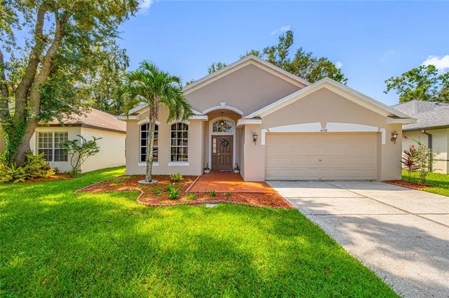 4608 Whispering Wind Avenue, TAMPA