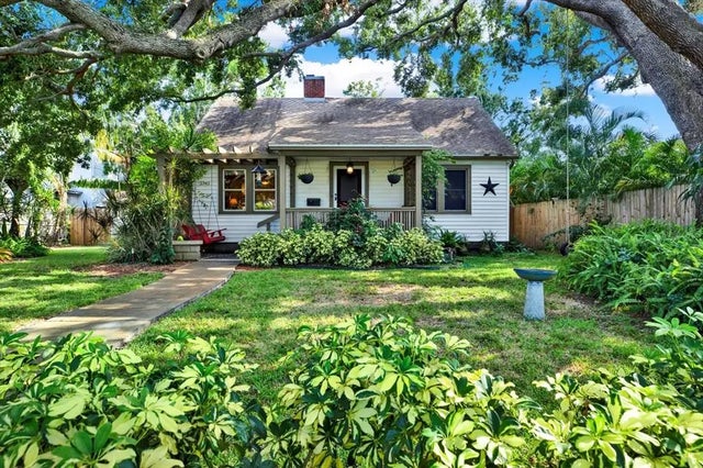 2342 8th Avenue N, ST PETERSBURG