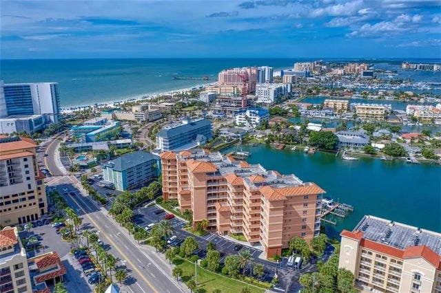 530 S Gulfview Boulevard 401, CLEARWATER BEACH
