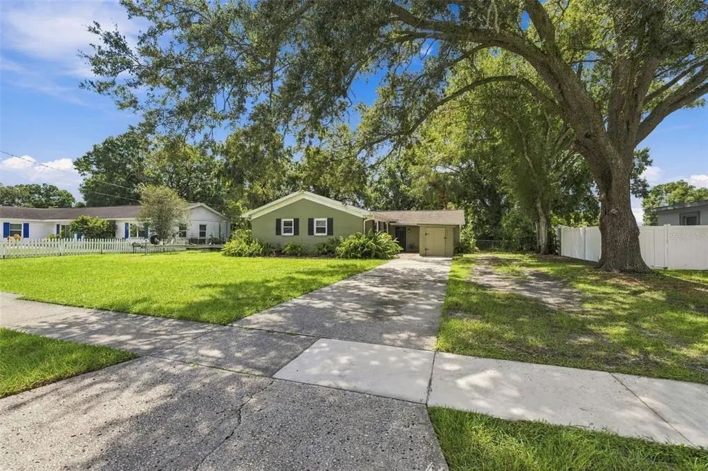 6613 Travis Boulevard, TAMPA