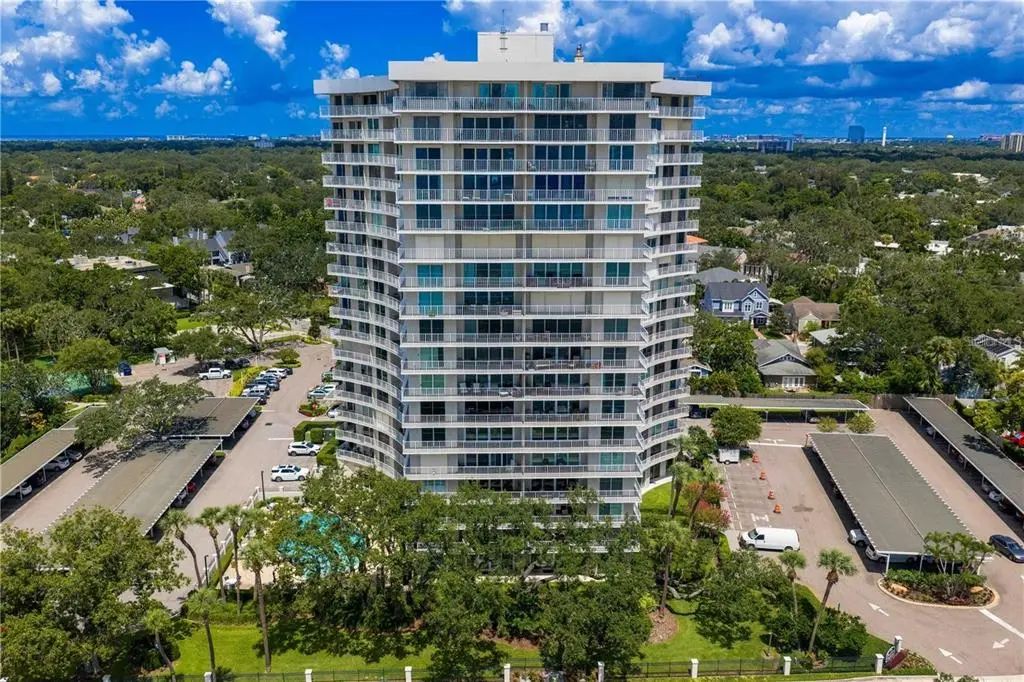 2611 Bayshore Boulevard 1805, TAMPA