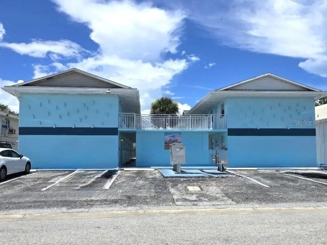 406 Tyler Avenue 19, CAPE CANAVERAL