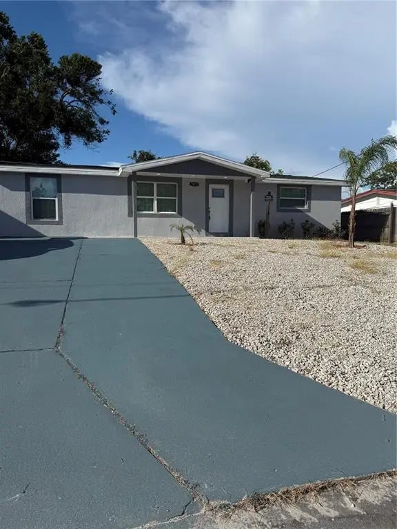 7213 Country Club Drive, HUDSON