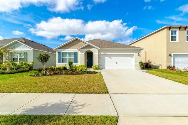 527 Noble Avenue, DAVENPORT