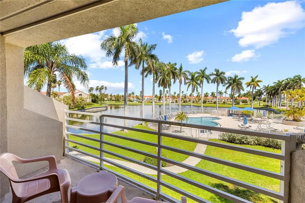 6100 Bahia Del Mar Circle 206, ST. PETERSBURG