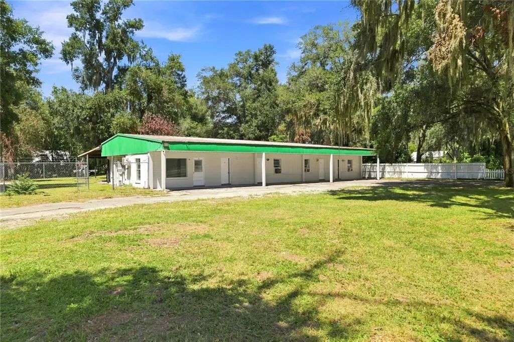 5562 S Us 301, BUSHNELL