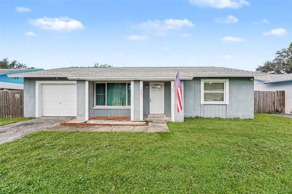 7991 Aberdeen Circle, LARGO