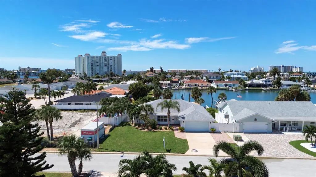 6410 3rd Palm Point, ST. PETE BEACH