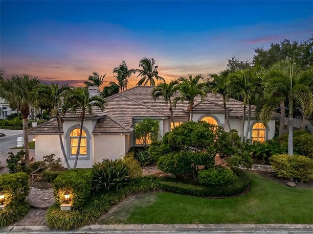 777 Cattail Court Ne, ST PETERSBURG